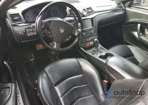 2014 Maserati Granturismo S z USA, uszkodzony, nr VIN ZAM45VLA7E0108087